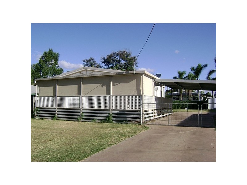 5 Mangrove Street, Blackwater QLD 4717