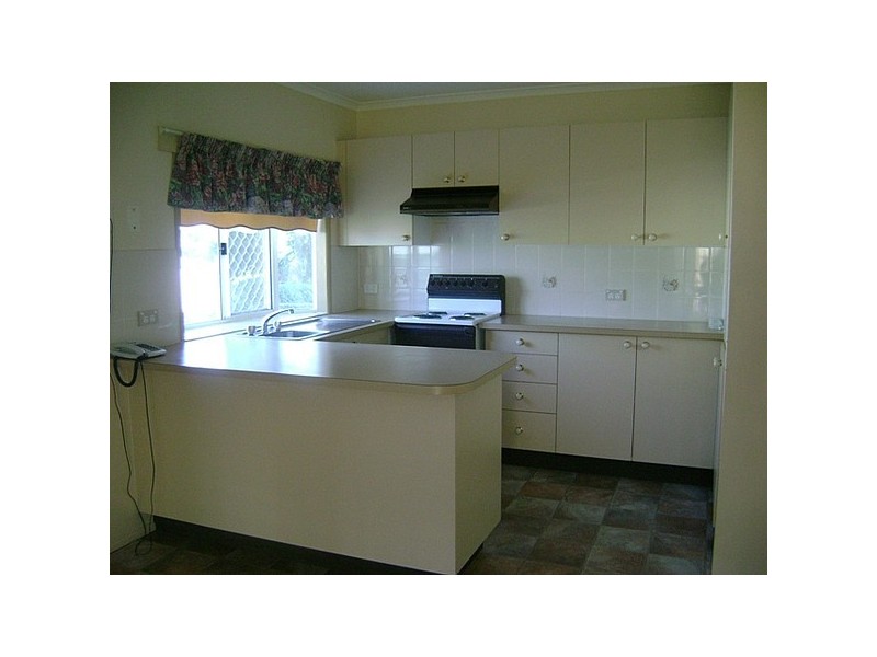 5 Mangrove Street, Blackwater QLD 4717