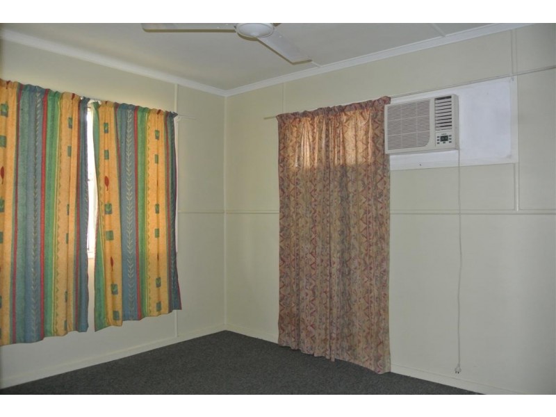 14 Seeman  Street, Blackwater QLD 4717