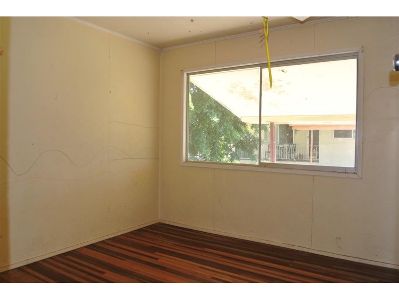 50 Acacia Street, Blackwater QLD 4717