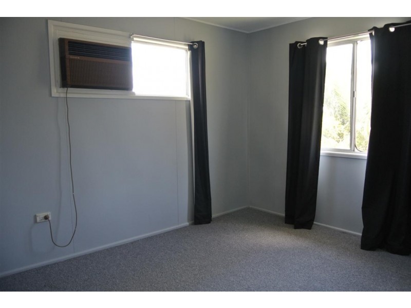 37 Arthur Street, Blackwater QLD 4717