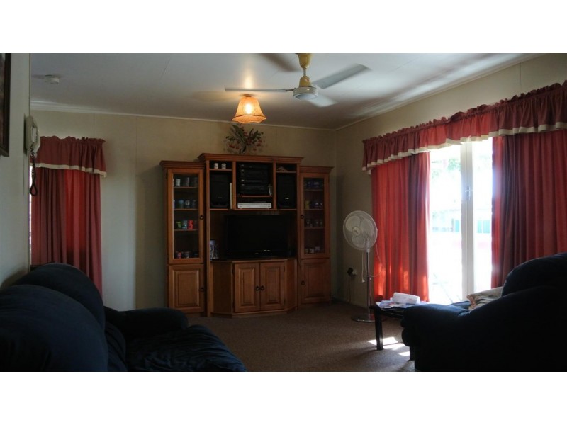 3 Ironbark Street, Blackwater QLD 4717
