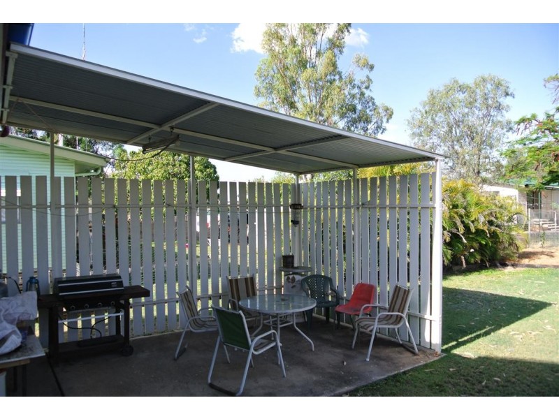 3 Ironbark Street, Blackwater QLD 4717