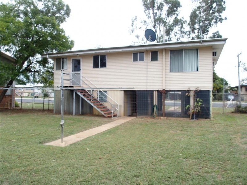 21 Acacia Street, Blackwater QLD 4717