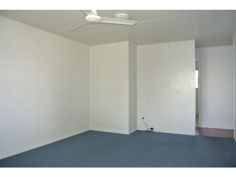 46 Acacia Street, Blackwater QLD 4717