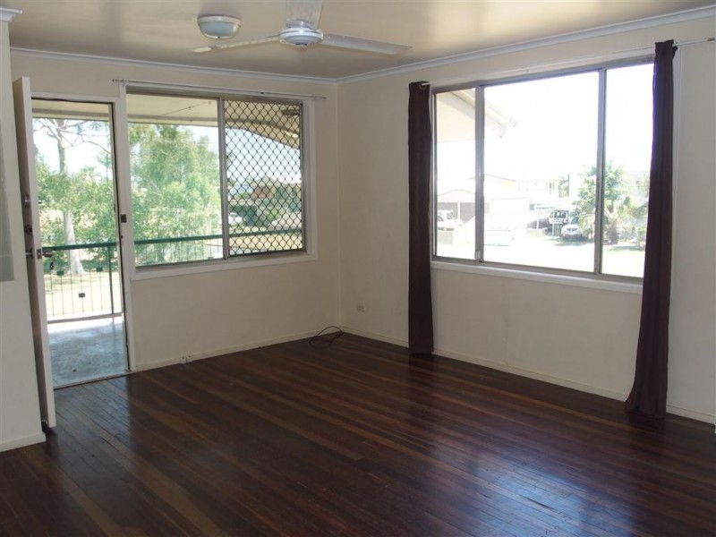 5 Bean Street, Blackwater QLD 4717