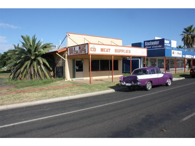 17 Mackenzie Street, Blackwater QLD 4717