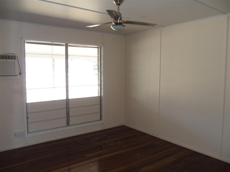 2 Box Street, Blackwater QLD 4717