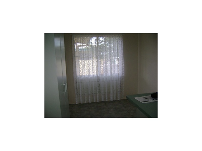 10 Wattle St, Blackwater QLD 4717