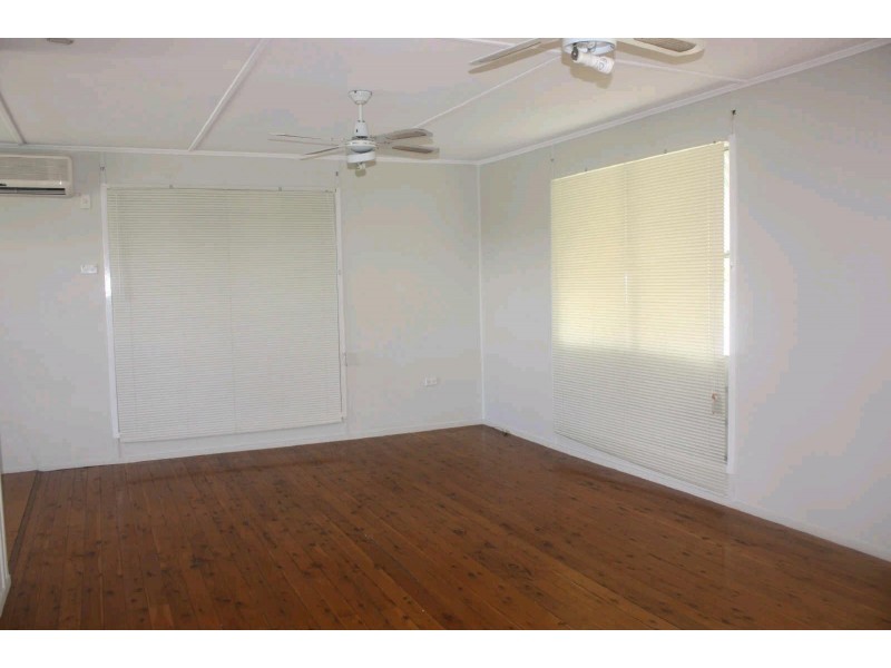 9 Columba Street, Blackwater QLD 4717