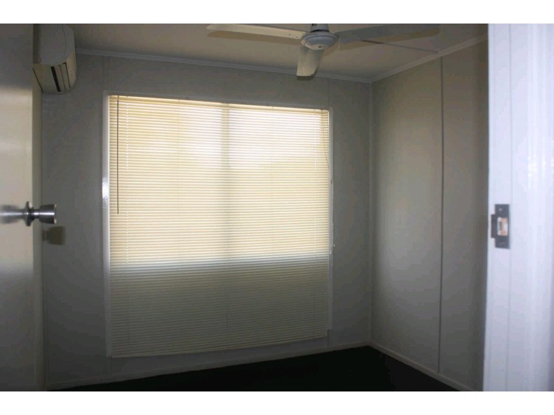 9 Columba Street, Blackwater QLD 4717