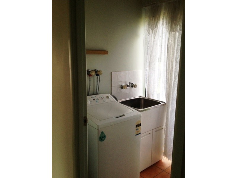 11 Oliffe Street, Blackwater QLD 4717