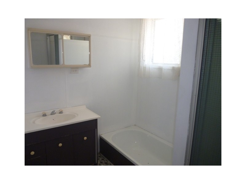 28  CORK, Blackwater QLD 4717