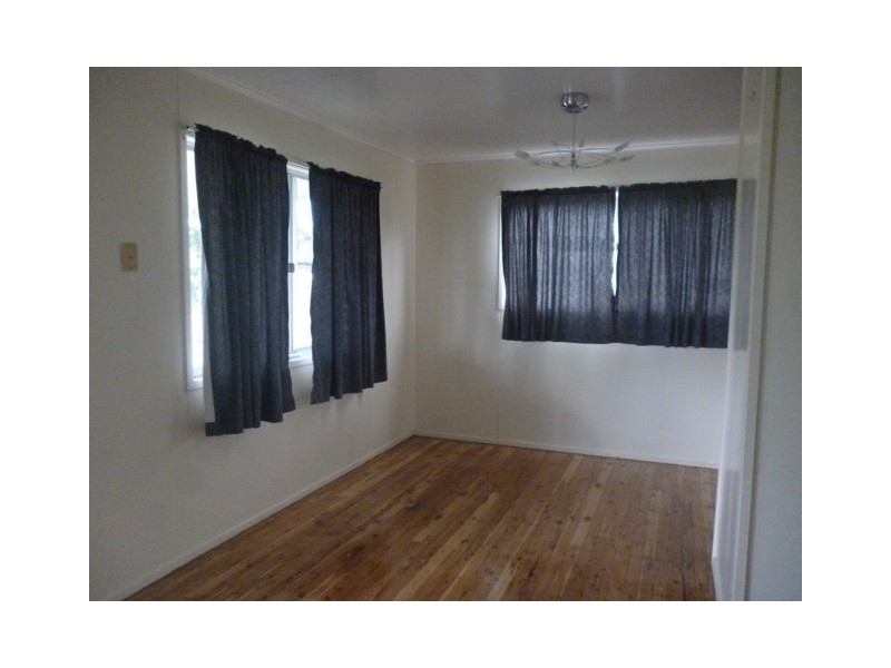 11 Eucalyptus Street, Blackwater QLD 4717