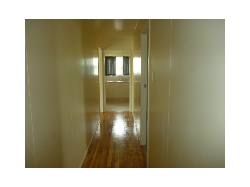 11 Eucalyptus Street, Blackwater QLD 4717