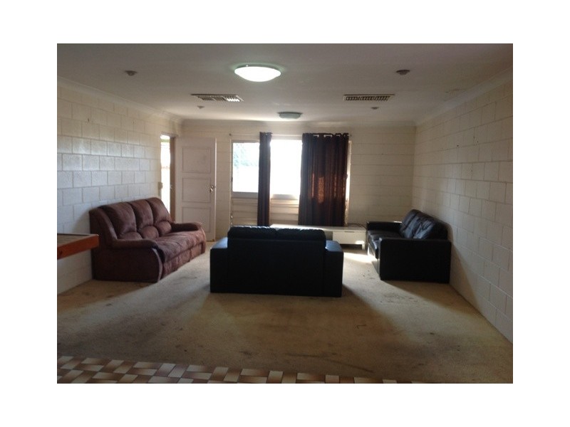 18  WILGA STREET, Blackwater QLD 4717