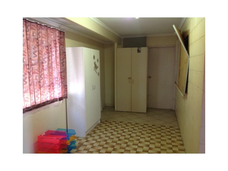 18  WILGA STREET, Blackwater QLD 4717