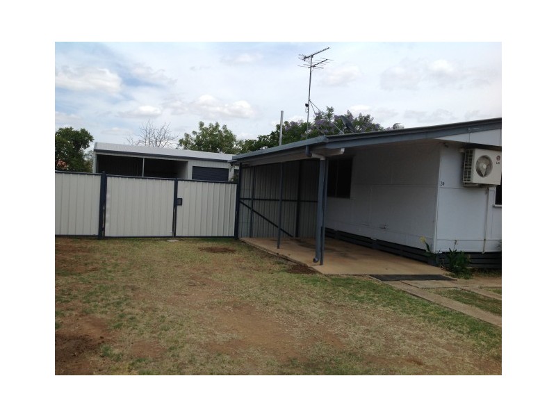 24 Yellowwood Street, Blackwater QLD 4717