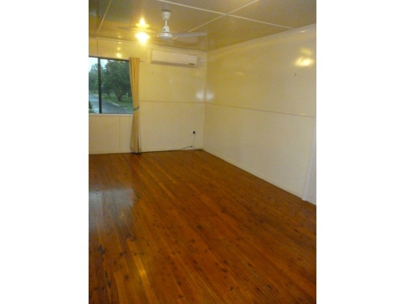 24 Yellowwood Street, Blackwater QLD 4717