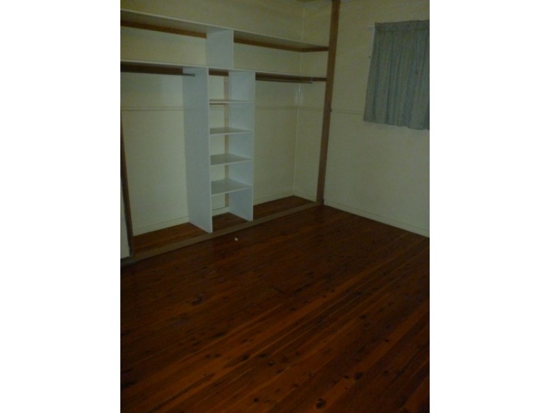 24 Yellowwood Street, Blackwater QLD 4717