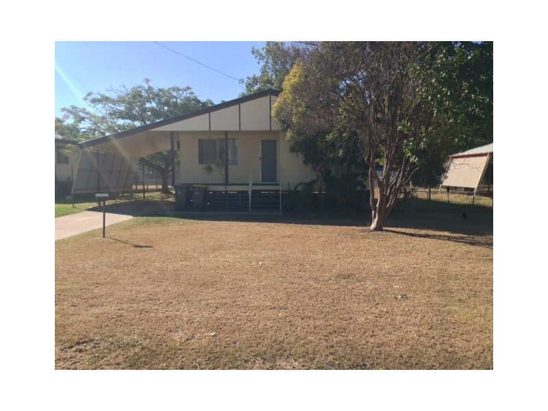 41 Bendee Crescent, Blackwater QLD 4717