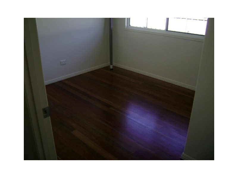 20 Fay Street, Blackwater QLD 4717