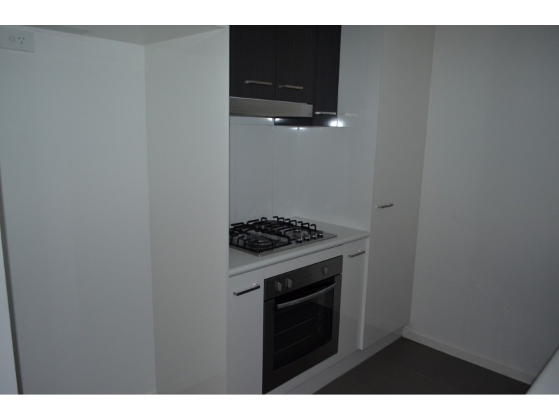 8 Cordingly Street, Blackwater QLD 4717