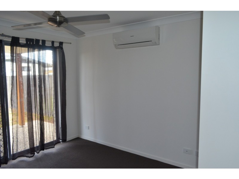 8 Cordingly Street, Blackwater QLD 4717