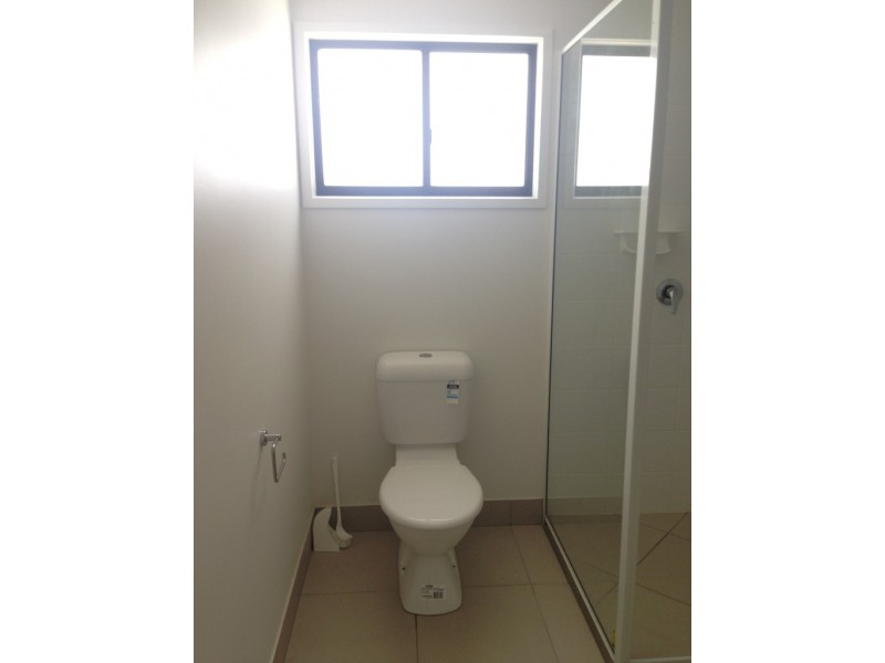 3/16 Bauman Way, Blackwater QLD 4717