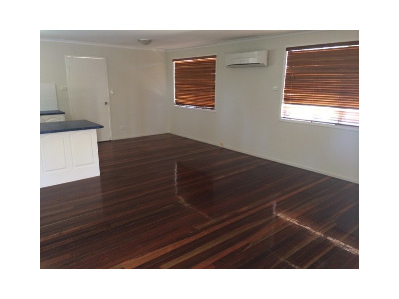 7 Cork St, Blackwater QLD 4717