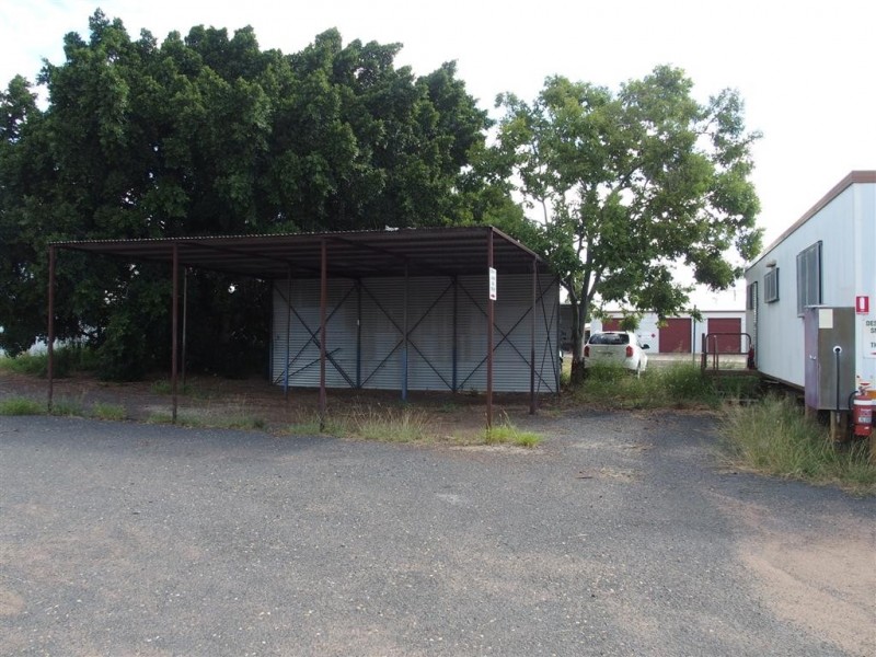 9 Littlefield Street, Blackwater QLD 4717