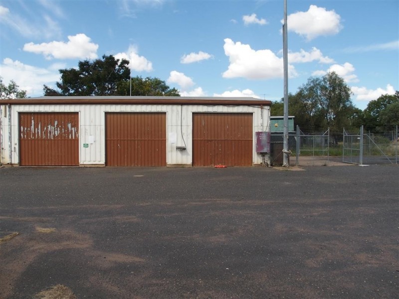 9 Littlefield Street, Blackwater QLD 4717