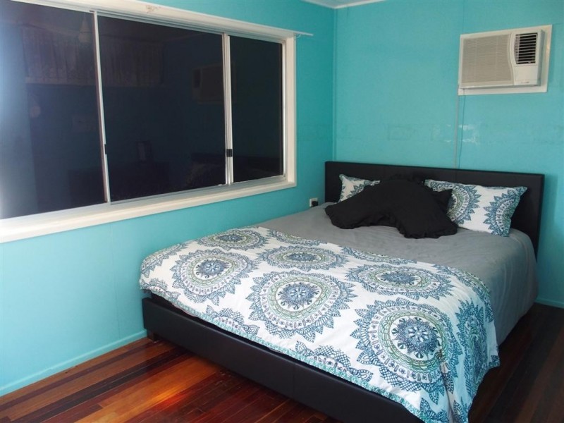 4 Birt Street, Blackwater QLD 4717