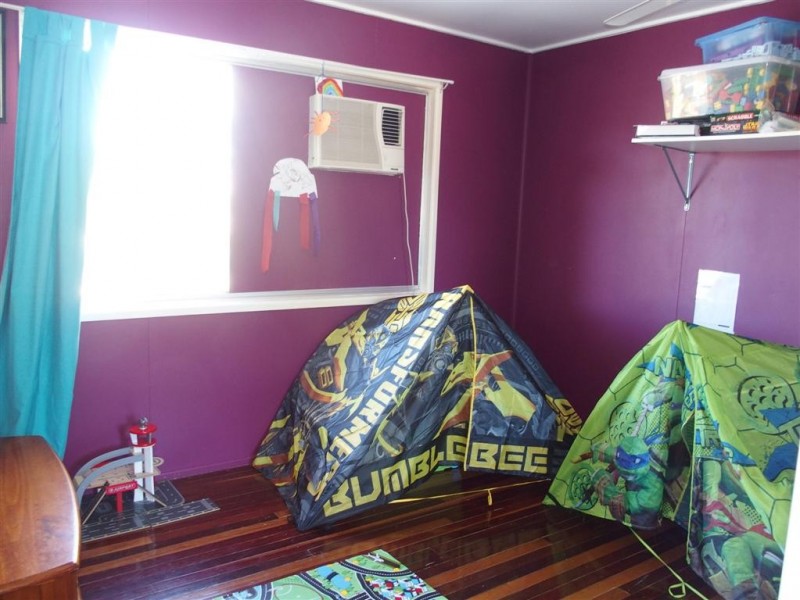 4 Birt Street, Blackwater QLD 4717