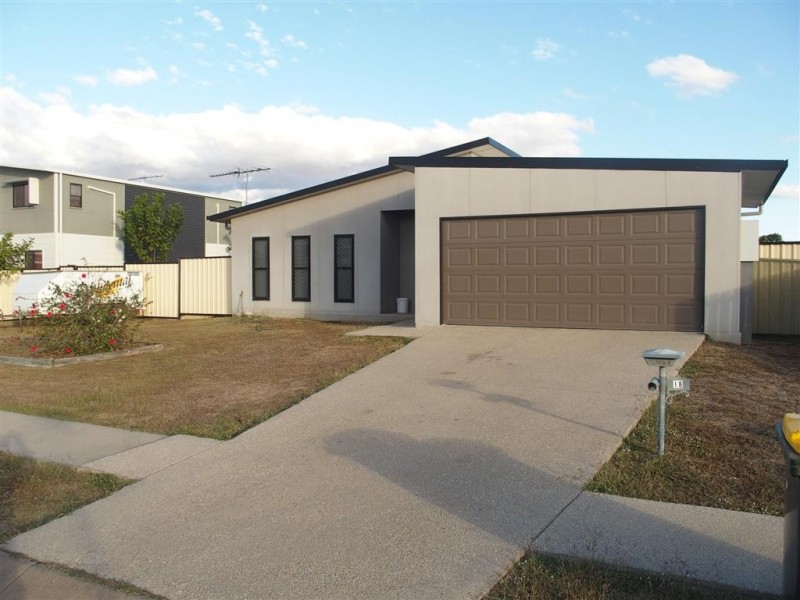 18 Deacon Drive, Blackwater QLD 4717