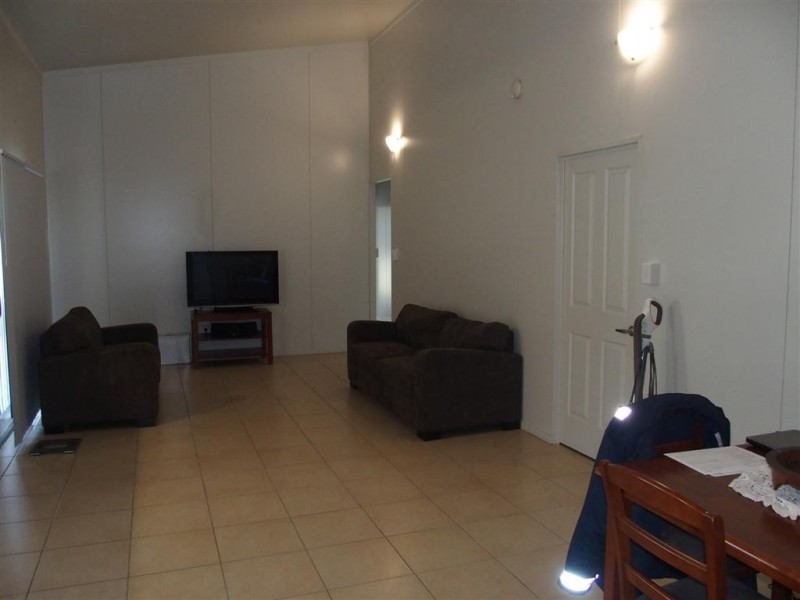 18 Deacon Drive, Blackwater QLD 4717