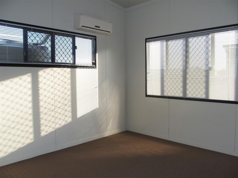 18 Deacon Drive, Blackwater QLD 4717