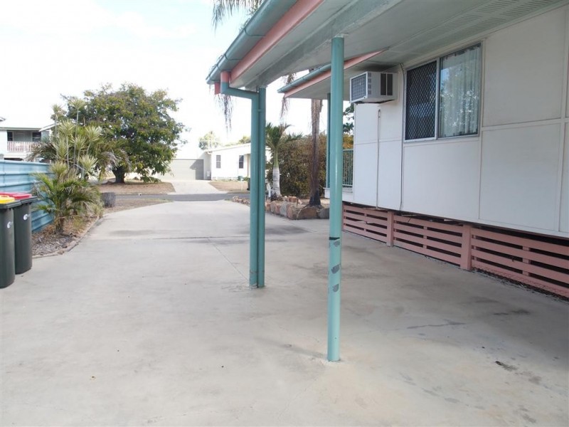 16 Boonery Street, Blackwater QLD 4717