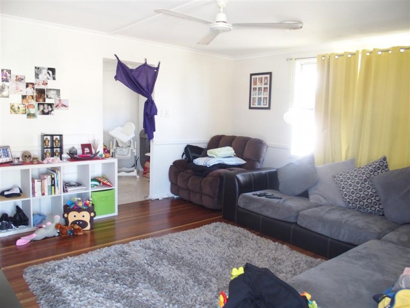 16 Gum Street, Blackwater QLD 4717