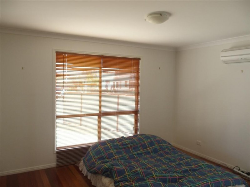 15 Deacon Drive, Blackwater QLD 4717