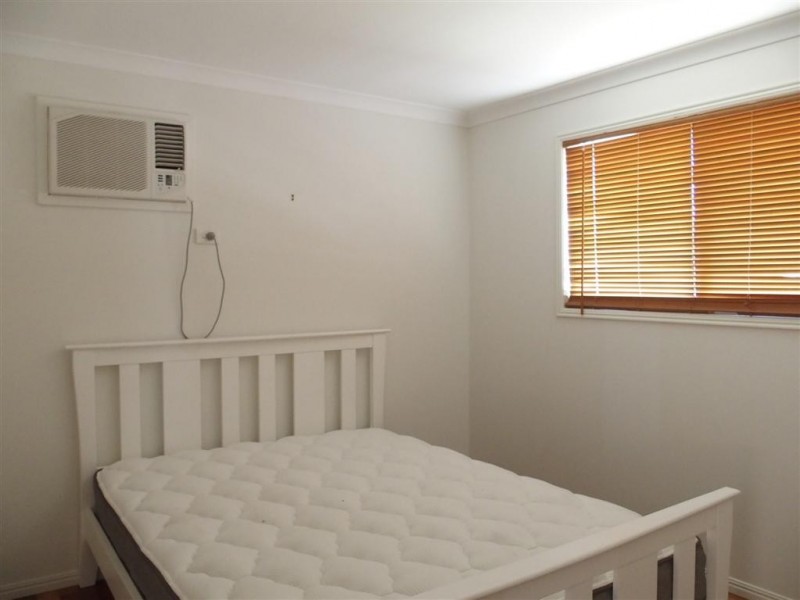 15 Deacon Drive, Blackwater QLD 4717