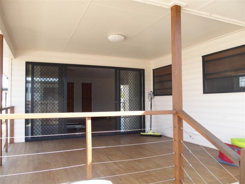 15 Deacon Drive, Blackwater QLD 4717