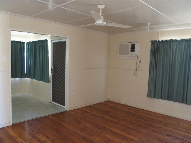 21 Talbot Street, Blackwater QLD 4717