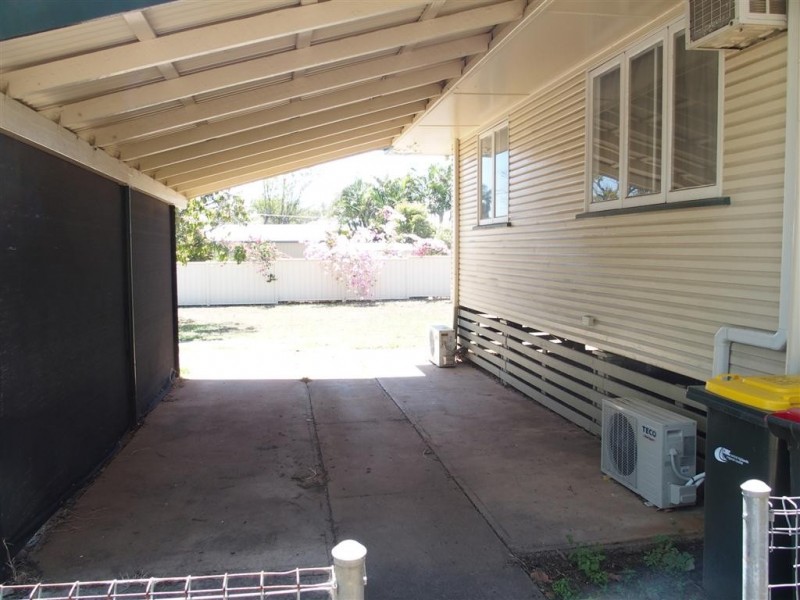 21 Talbot Street, Blackwater QLD 4717