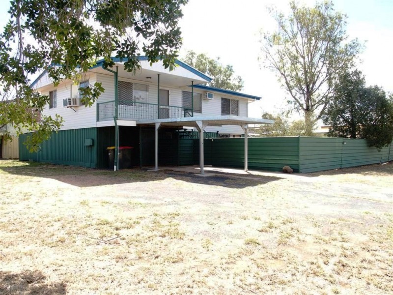 28 Cork Street, Blackwater QLD 4717