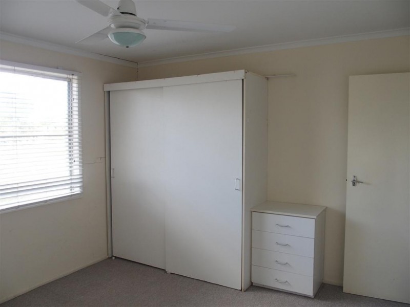 28 Cork Street, Blackwater QLD 4717