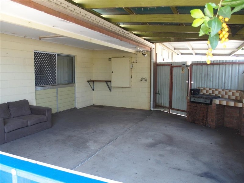 18 Wilga Street, Blackwater QLD 4717