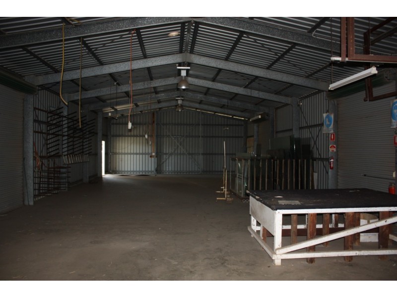 16 Littlefield Street, Blackwater QLD 4717
