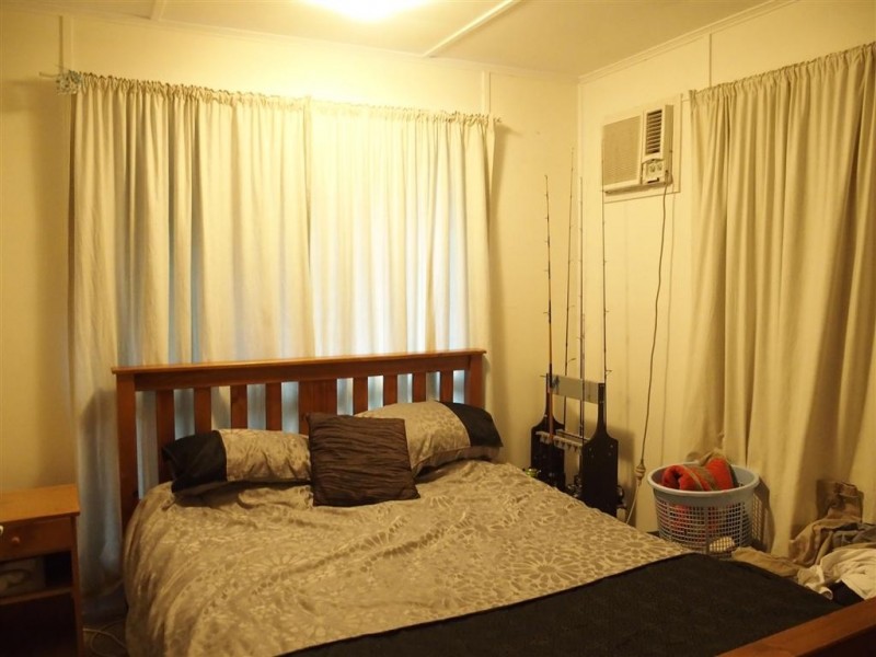 25 Rufus Street, Blackwater QLD 4717