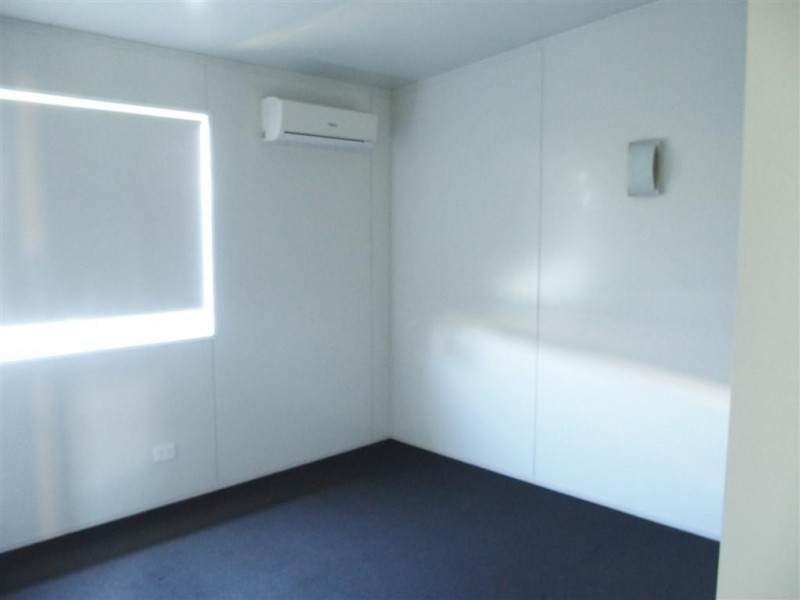16 Hunter Street, Blackwater QLD 4717